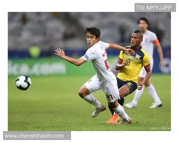 年轻足球新星闪耀赛场展现无限潜力引领未来绿茵激情风暴 年轻足球新星闪耀赛场展现无限潜力引领未来绿茵激情风暴